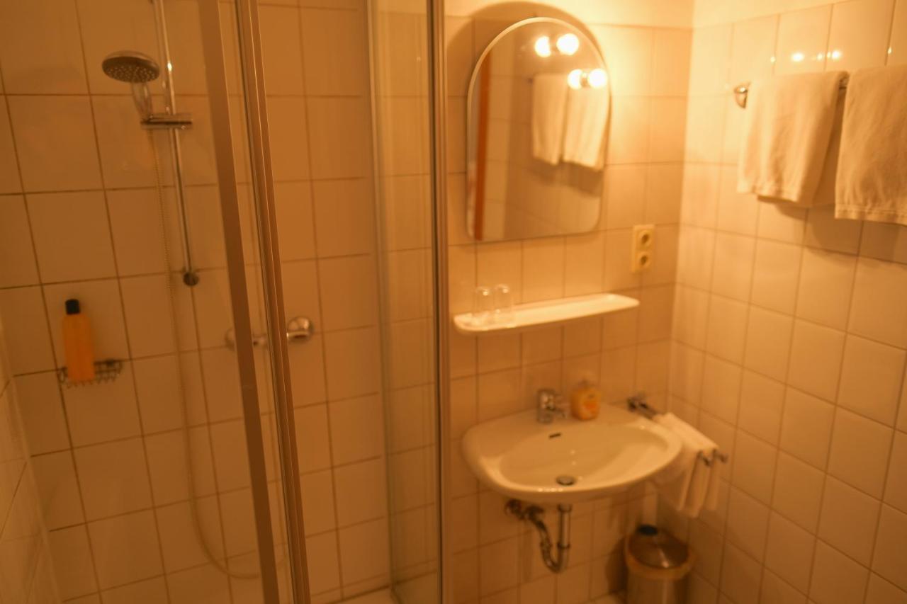 Hotel Zur Linde Salzgitter Extérieur photo
